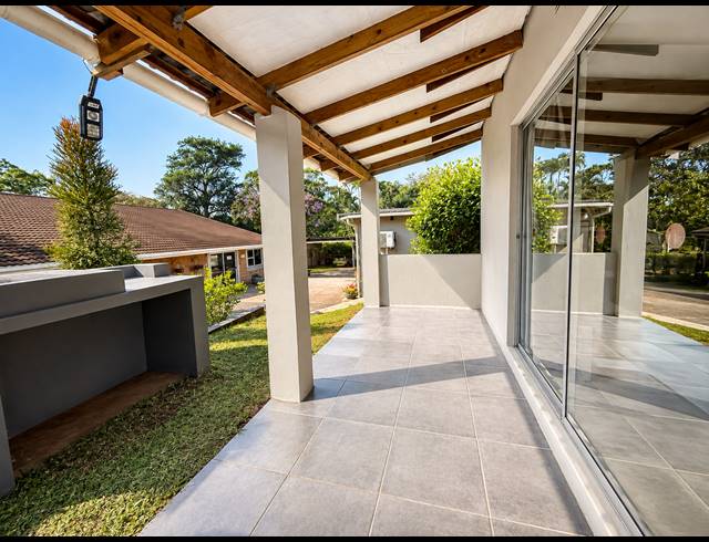 200M² LODGE FOR SALE IN GLENMORE
